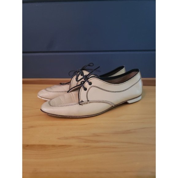60s/70s Cream‎ Leather Ladies Bowling Shoes - Picture 1 of 8